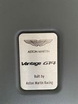 aston-martin-gt4