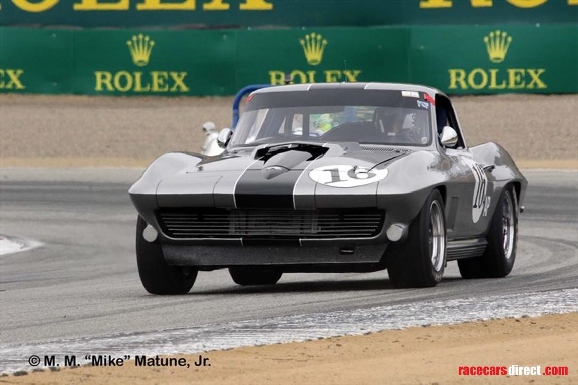 1967-corvette-427-race-car