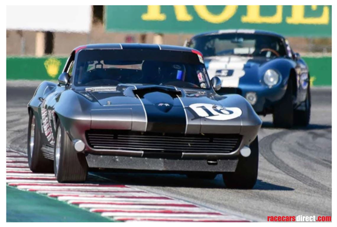 1967-corvette-427-race-car