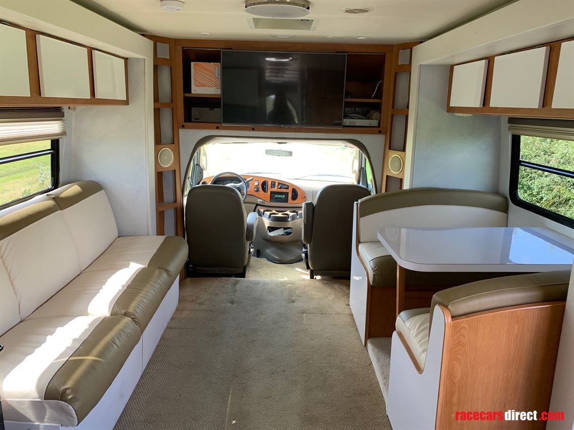 coachman-concorde-ts300-rv-motorhome