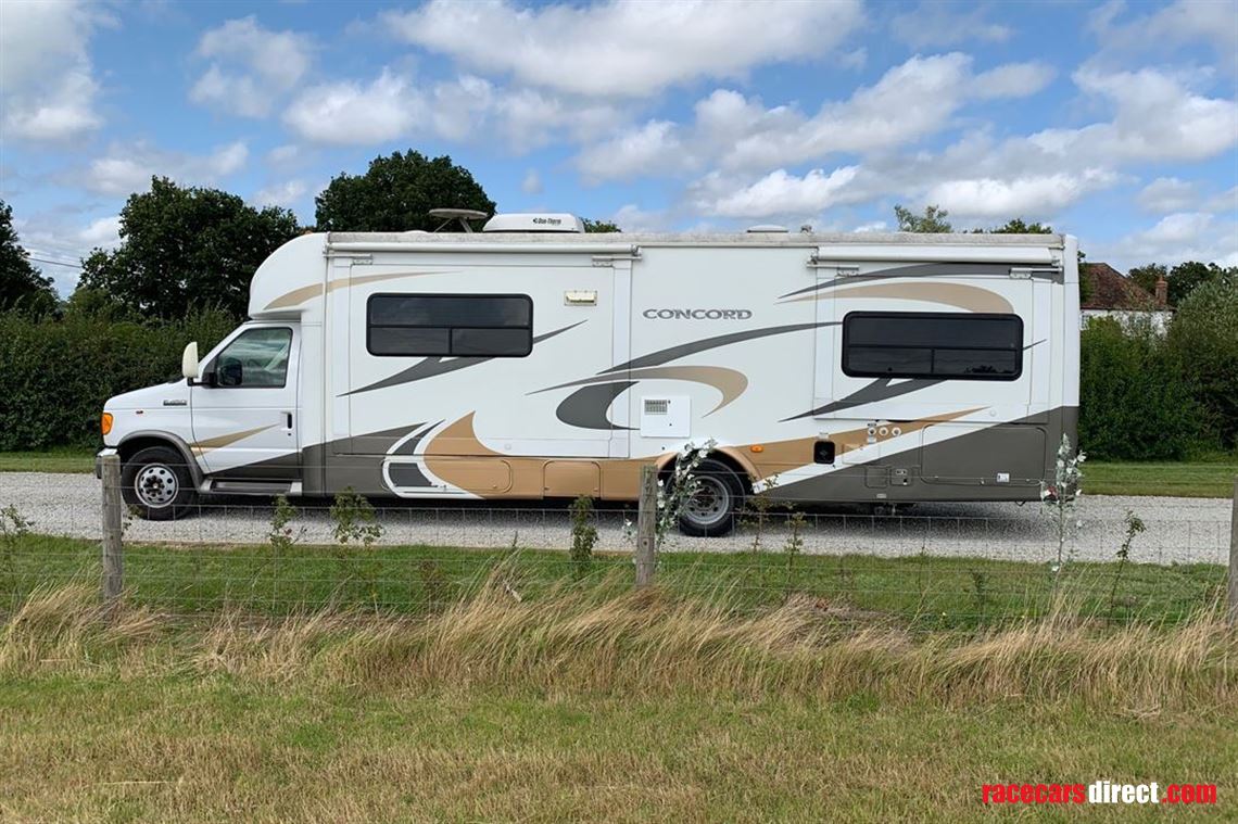 coachman-concorde-ts300-rv-motorhome