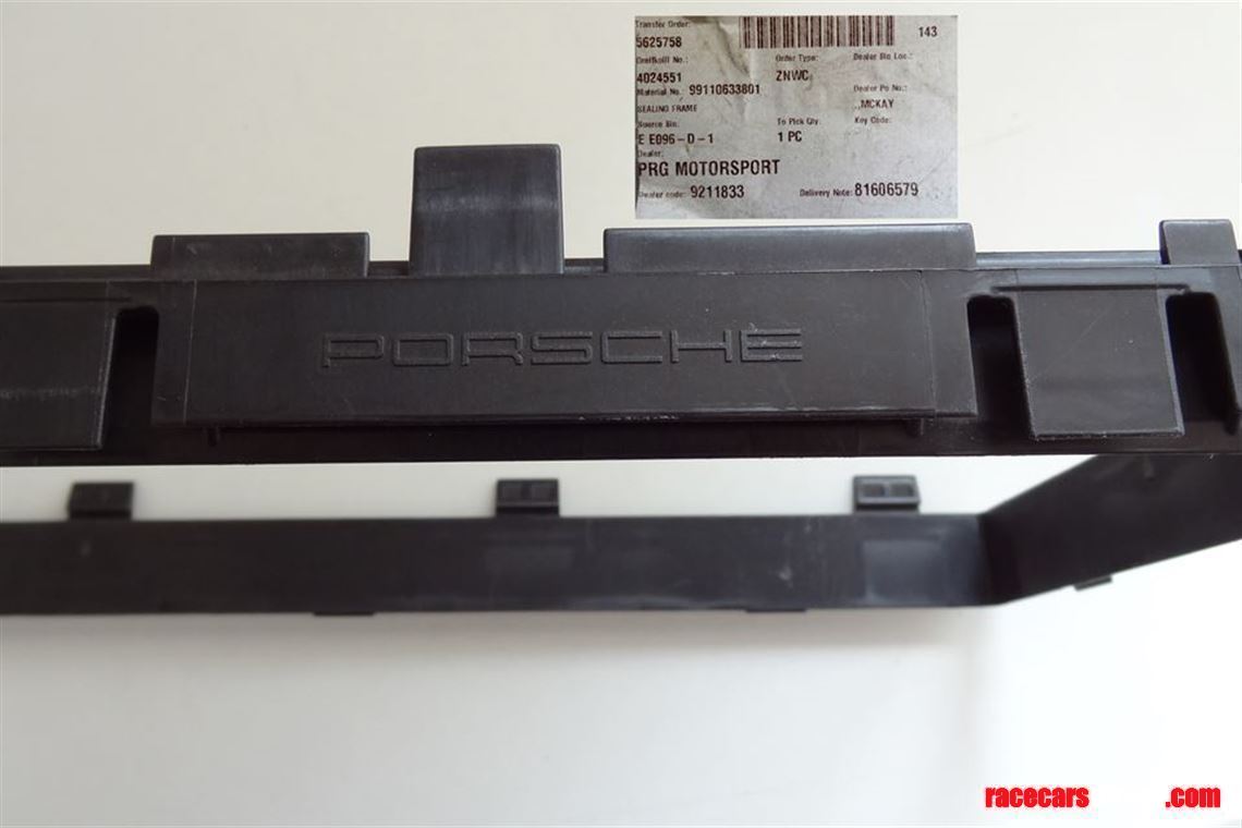 porsche-sealing-frame