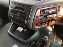 over-lander-race-trailer-daf-tractor-unit