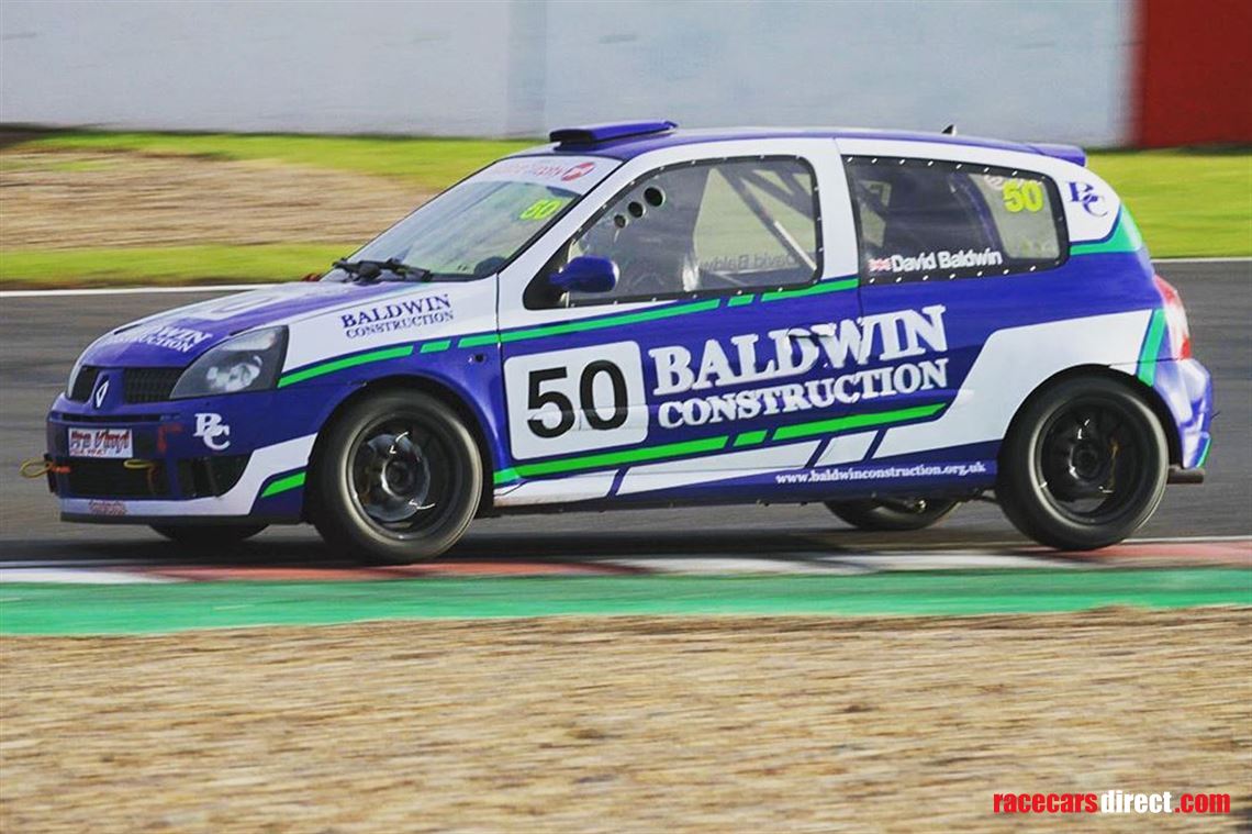 ultimate-spec-renault-clio-172-race-car