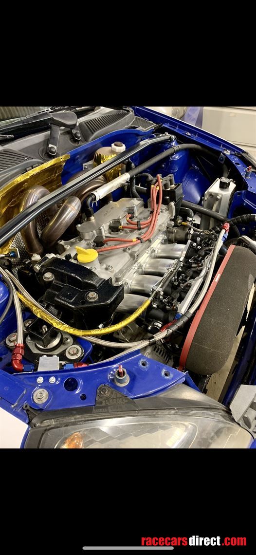 ultimate-spec-renault-clio-172-race-car