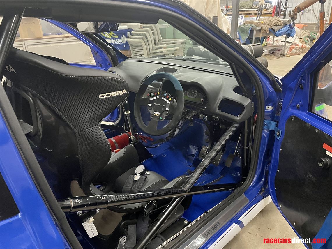 ultimate-spec-renault-clio-172-race-car