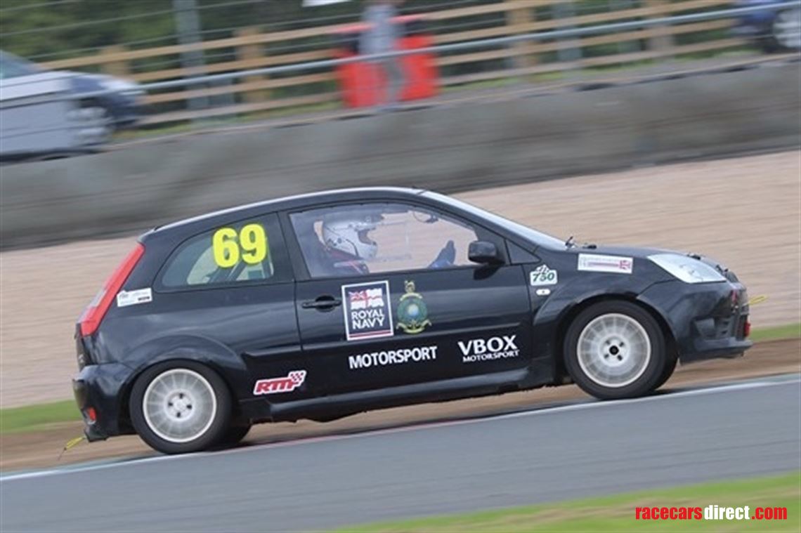 ford-fiesta-st150-race-car-spares