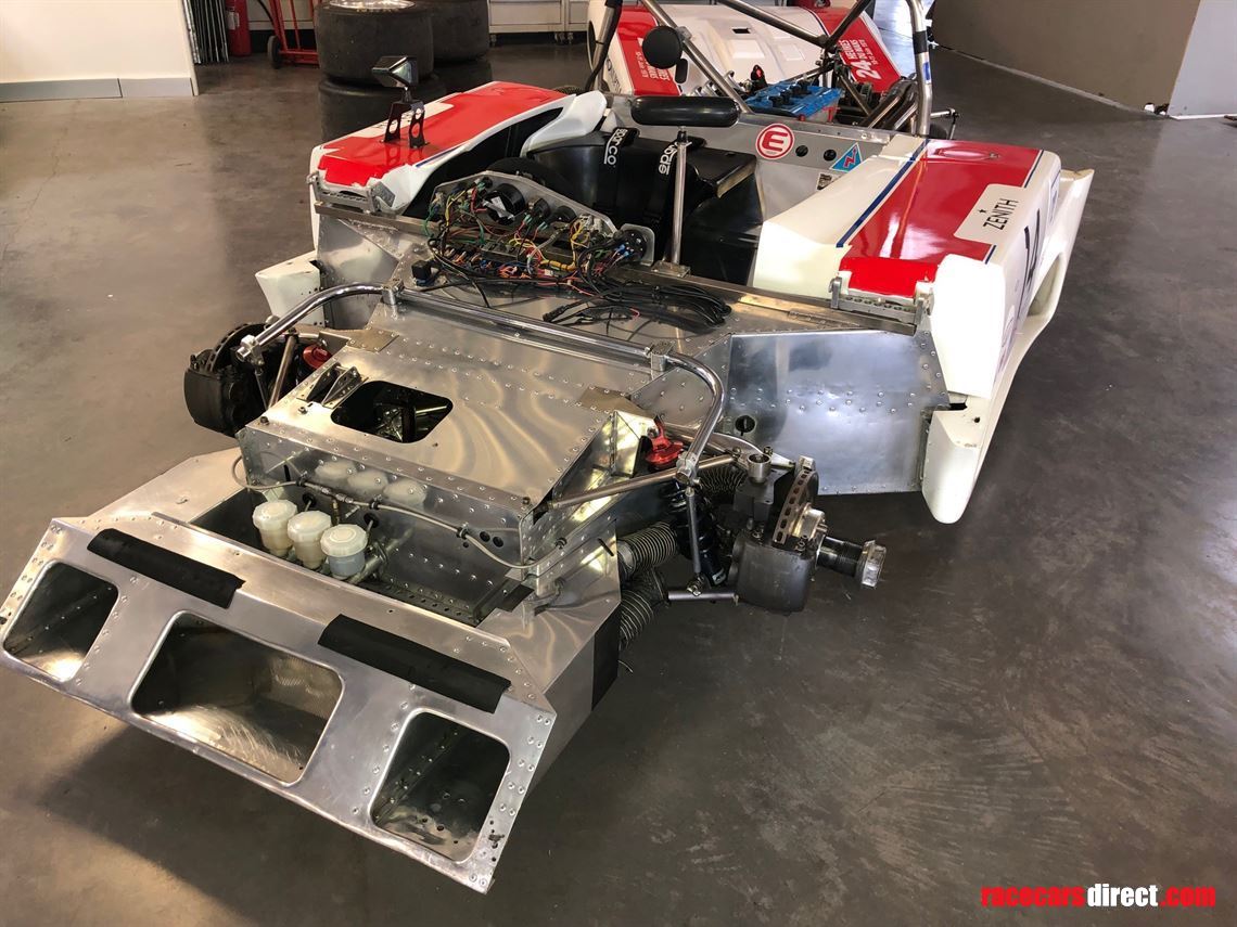 lola-t2926-1978-original-le-mans-car-totally