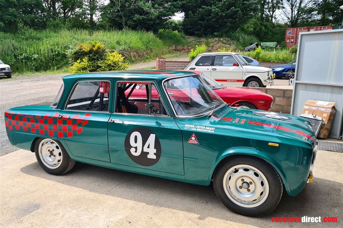 alfa-romeo-giulia-super-historic-touring-car