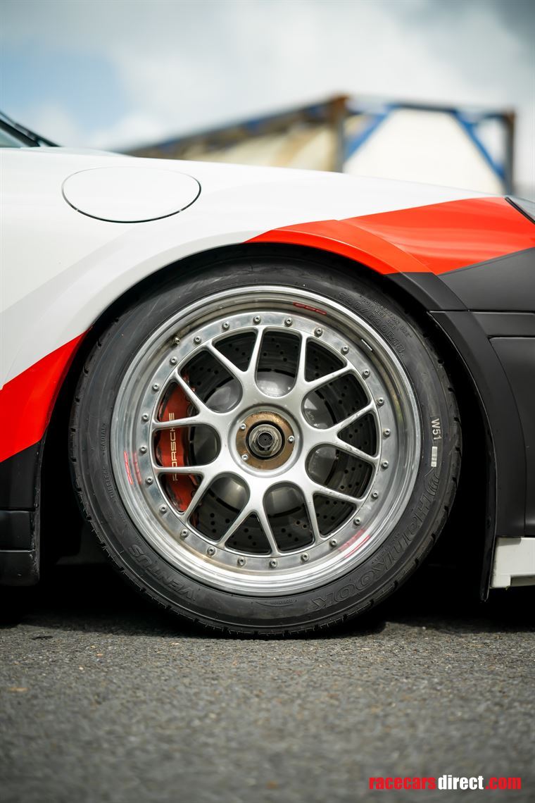 porsche-997-gt3-cup-mk2-2012