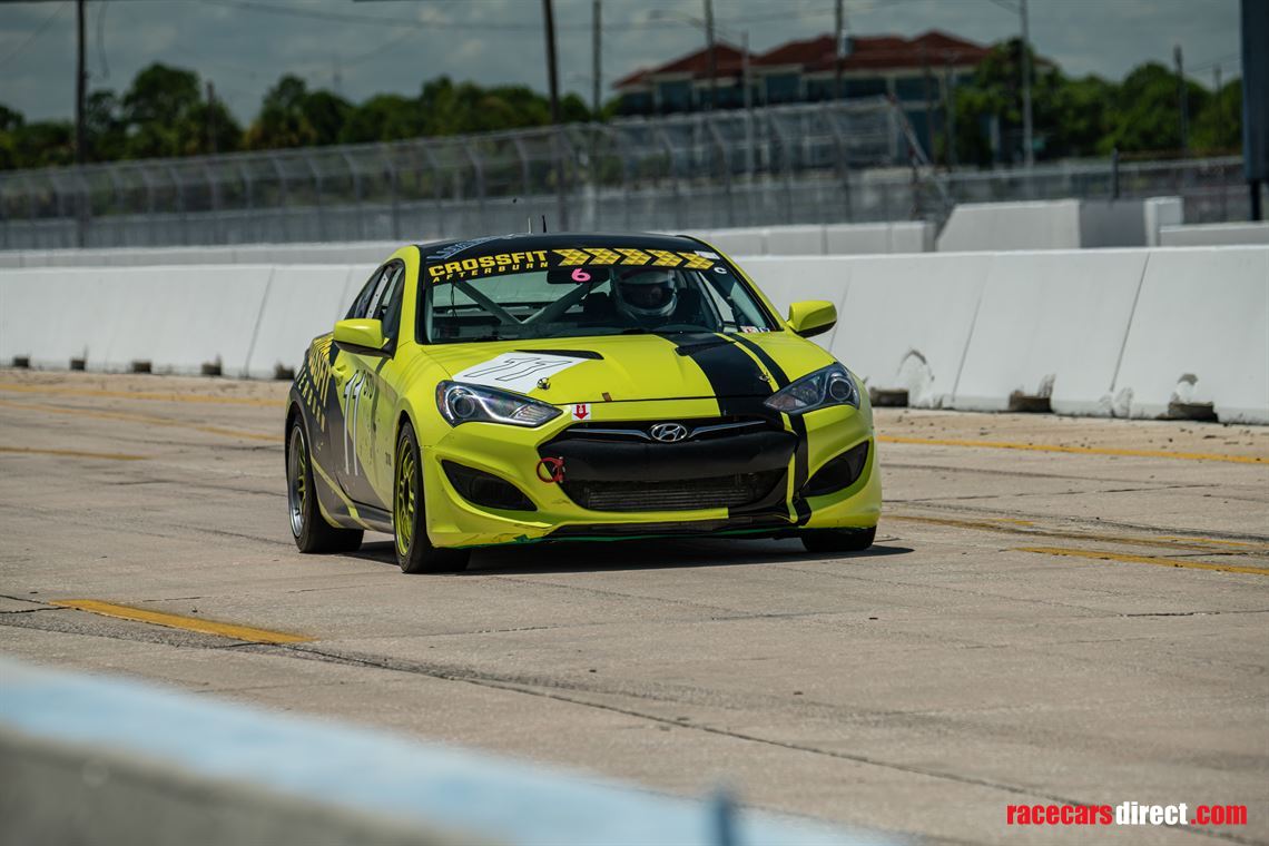 hyundai-genesis-ex-grand-am-pwc-imsa-touring