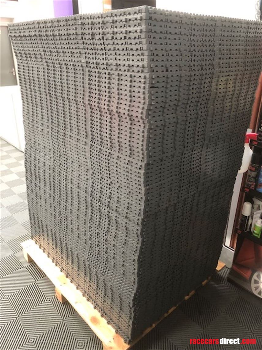 85-sqm-race-flooring