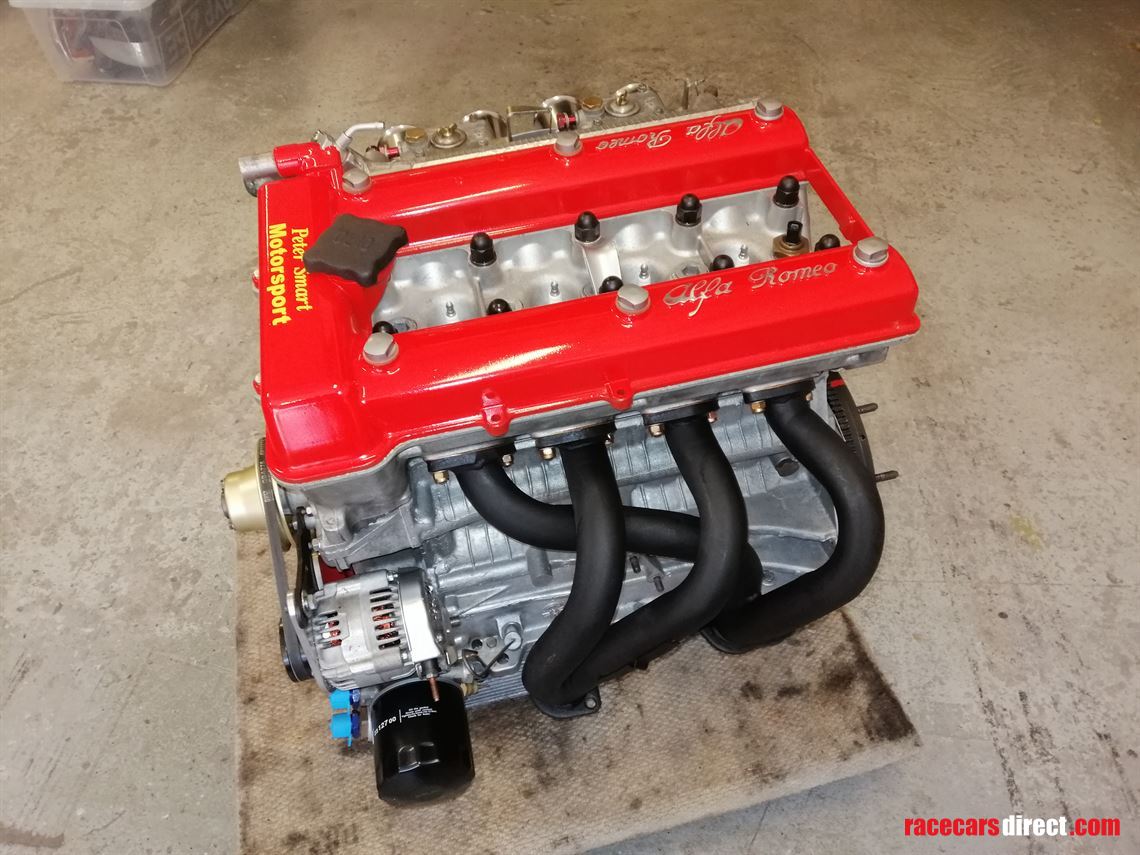 alfa-romeo-alfetta-gtv-2000-historic-race-car