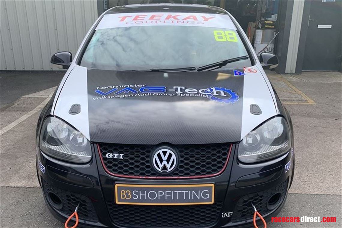 volkswagen-golf-gti-mk5-production-gti-spec