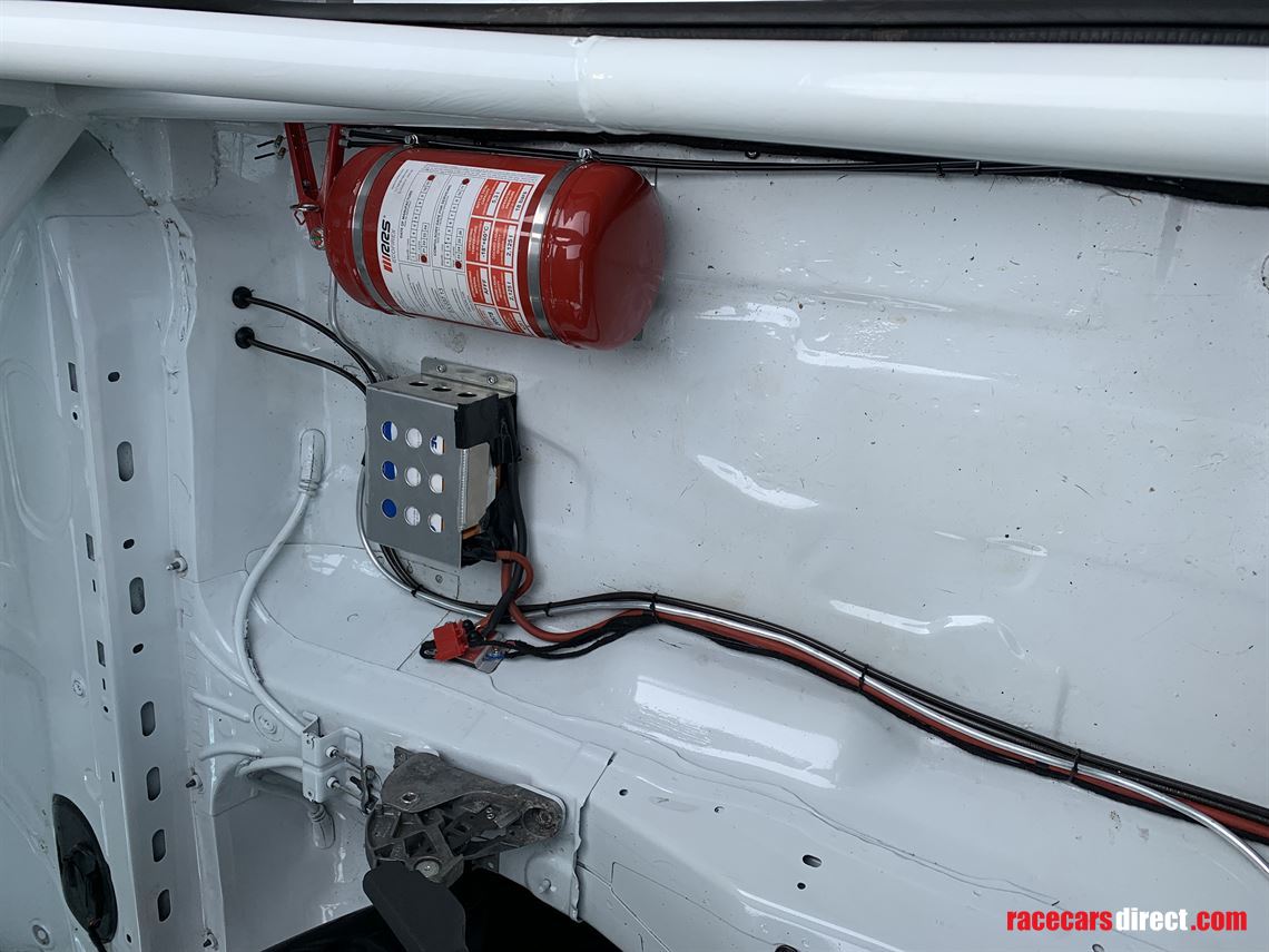 volkswagen-golf-gti-mk5-production-gti-spec