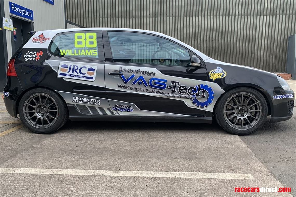 volkswagen-golf-gti-mk5-production-gti-spec