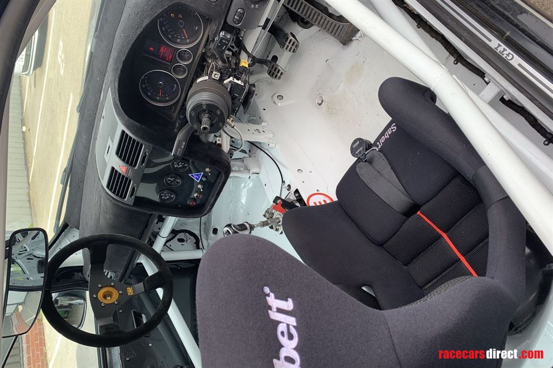 volkswagen-golf-gti-mk5-production-gti-spec