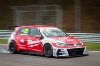 2-volkswagen-golf-gti-tcr-seq