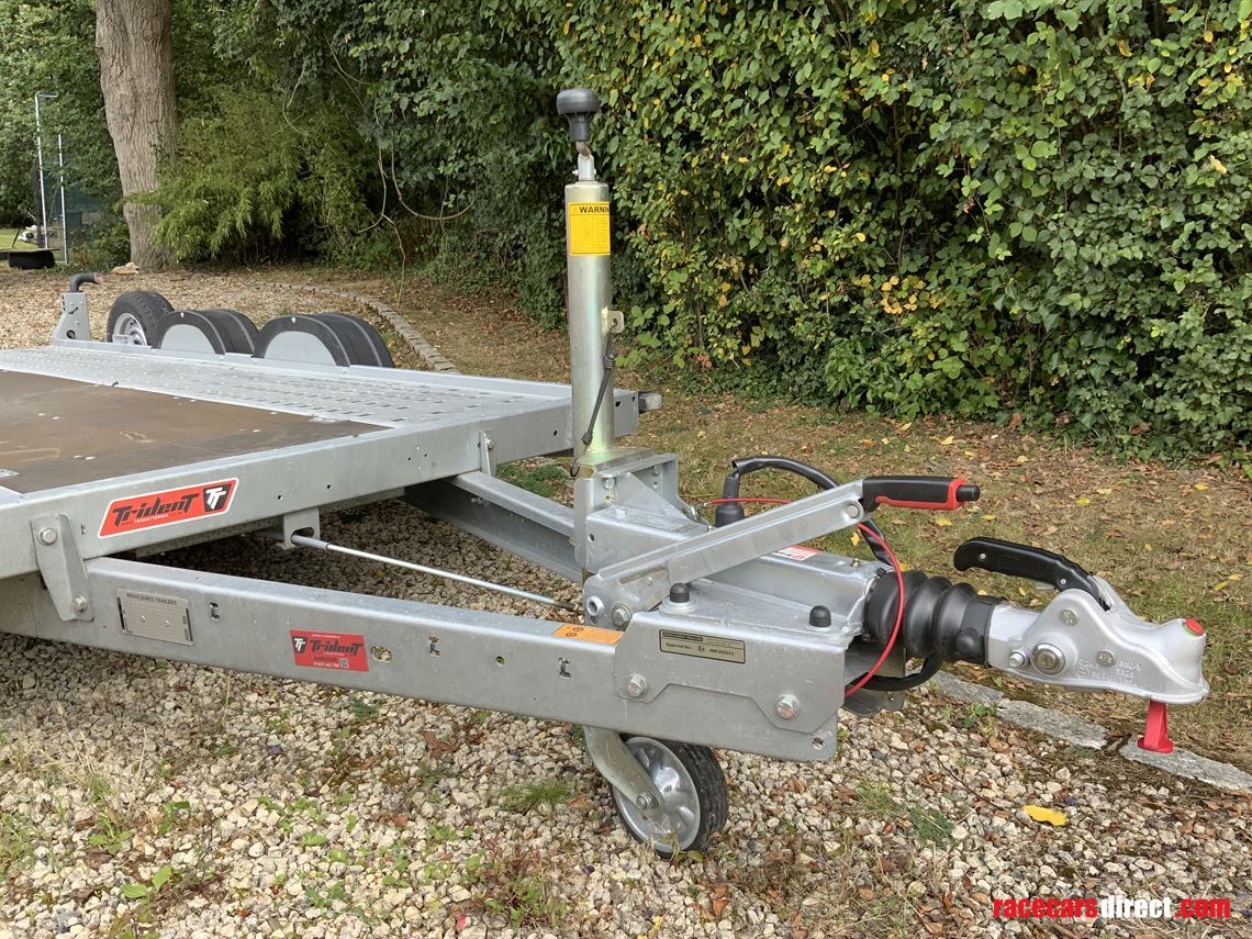 brian-james-a4-transporter-125-2112