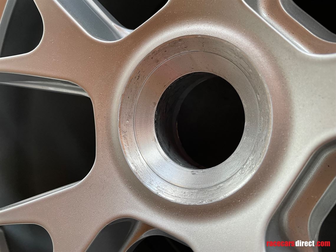 porsche-991-cup-gen-1-and-2-wheels