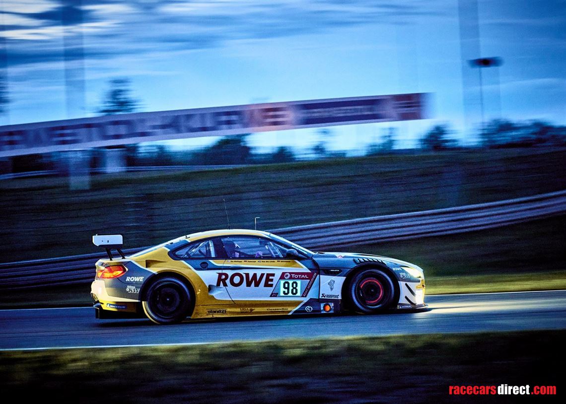 bmw-m6-gt3-race-car