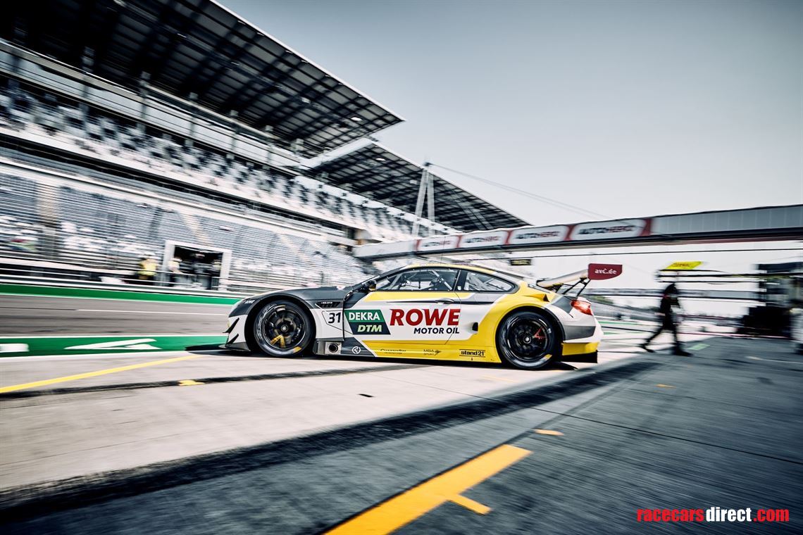 bmw-m6-gt3-race-car