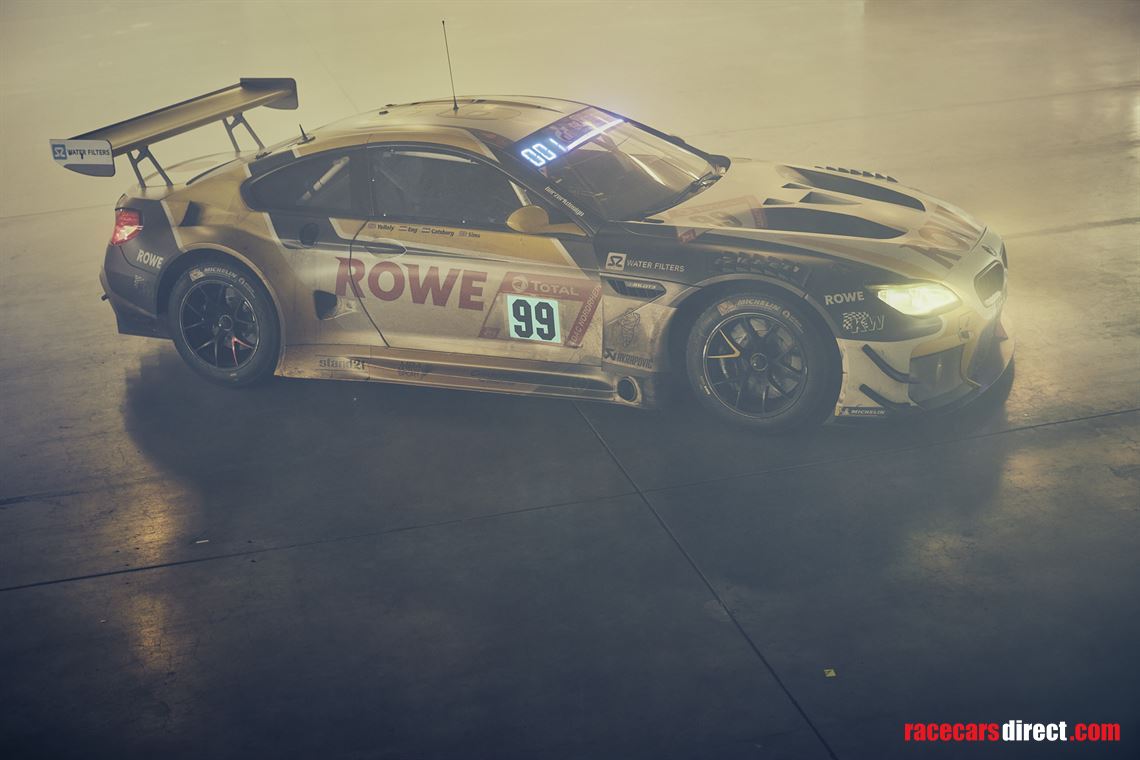 bmw-m6-gt3-race-car