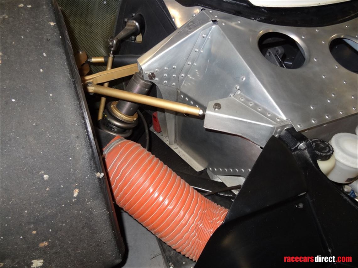 1989-ex-salamin-porsche-962c