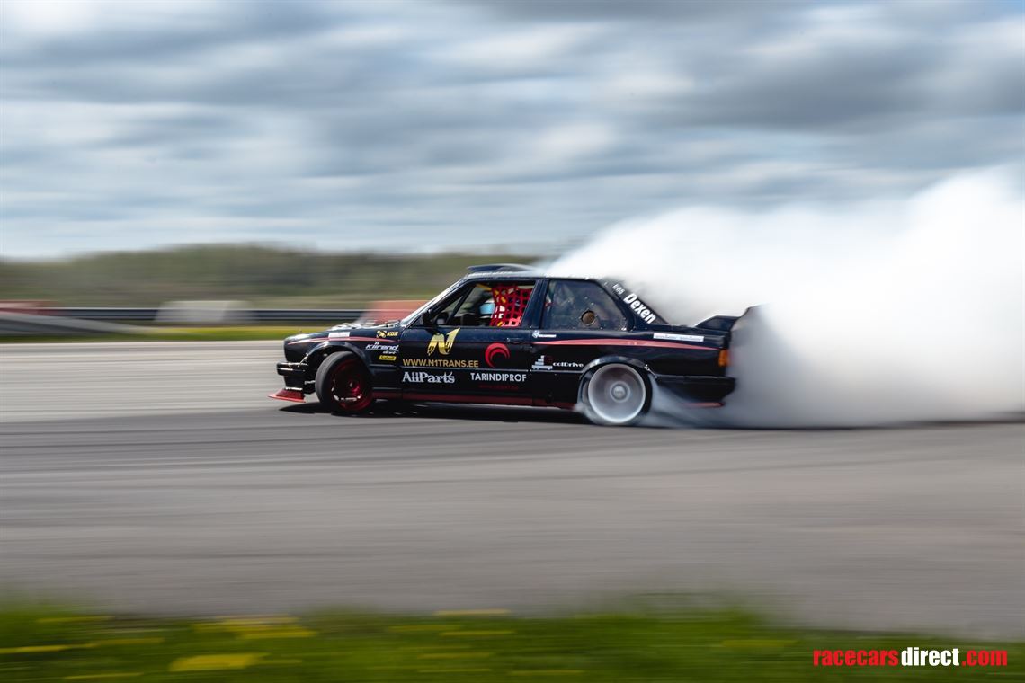 bmw-e30-pro-class-drift-car