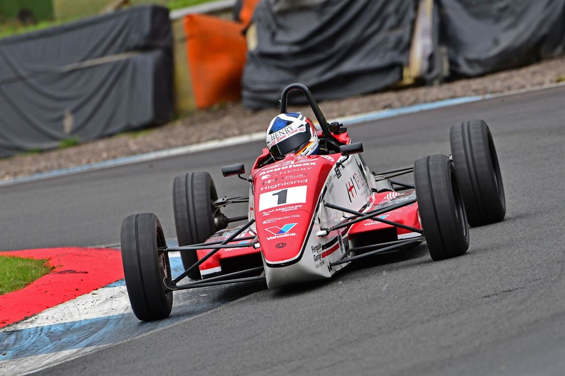 2x-championship-winning-formula-ford---reserv