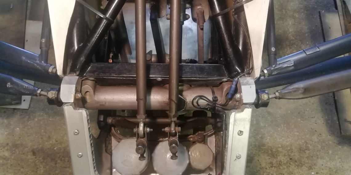 2x-championship-winning-formula-ford---reserv