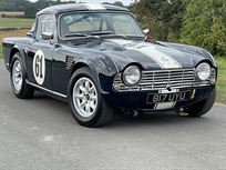 1962-triumph-tr4-fia-historic-racing-car