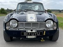 1962-triumph-tr4-fia-historic-racing-car