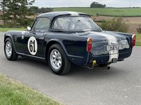 1962-triumph-tr4-fia-historic-racing-car