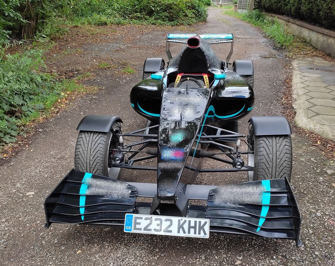 furore-formula-car