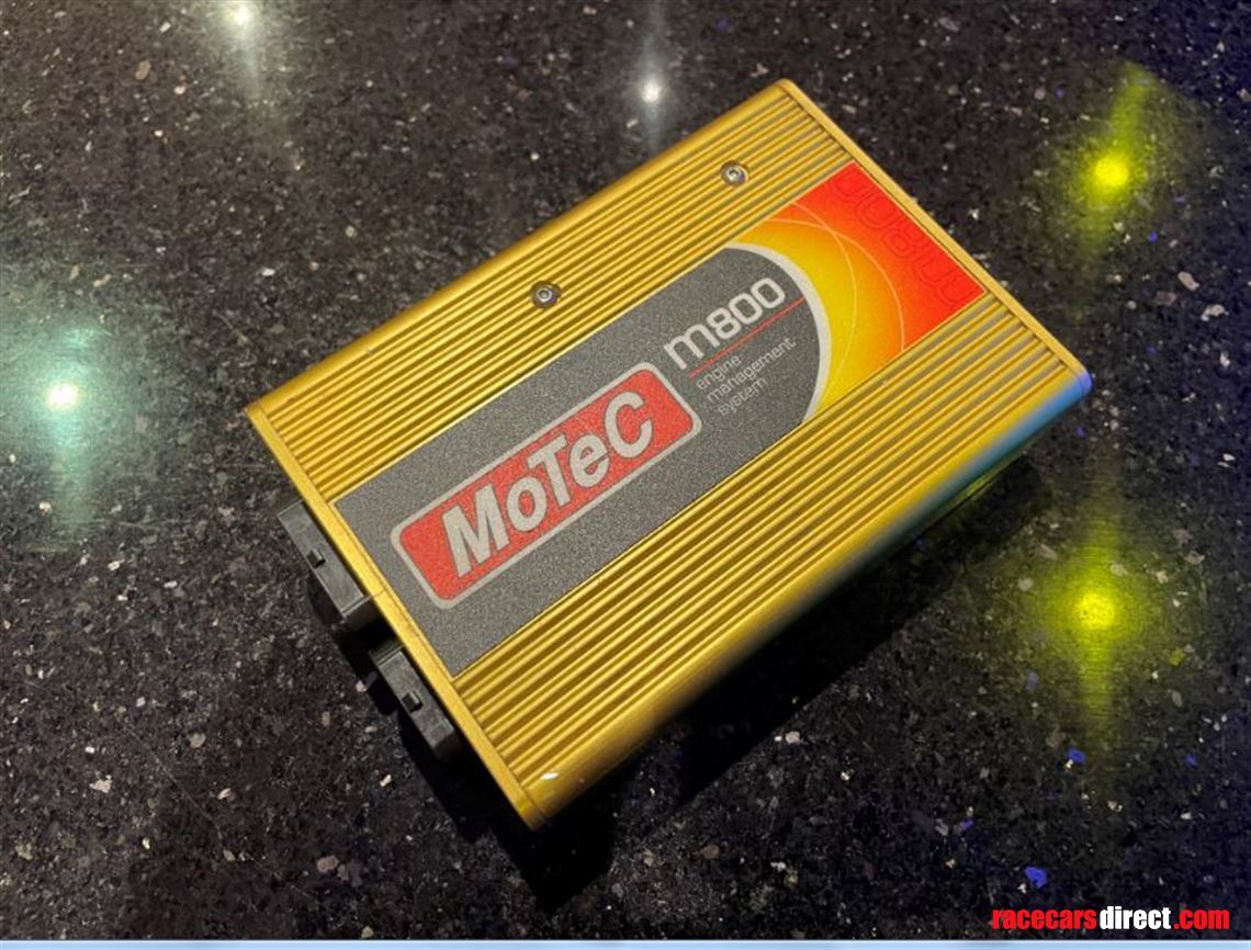 motec-m800-engine-management-system-ecu