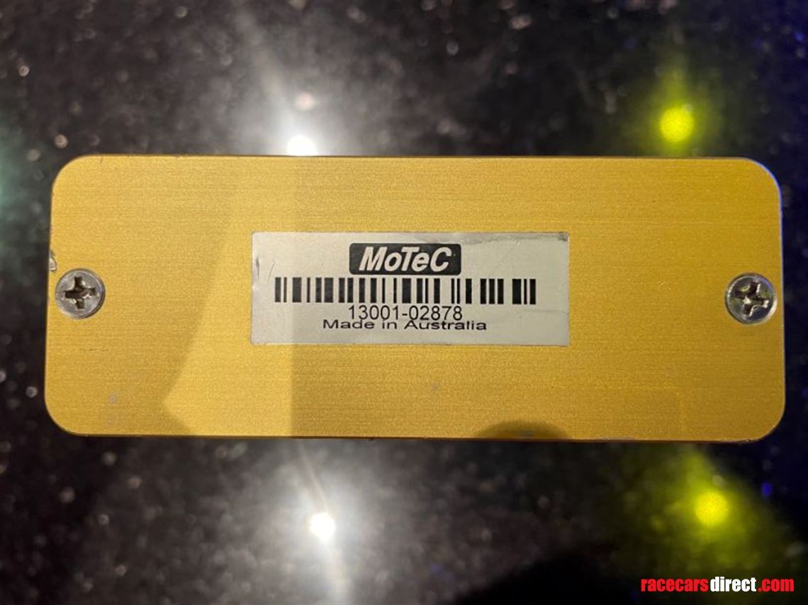 motec-m800-engine-management-system-ecu