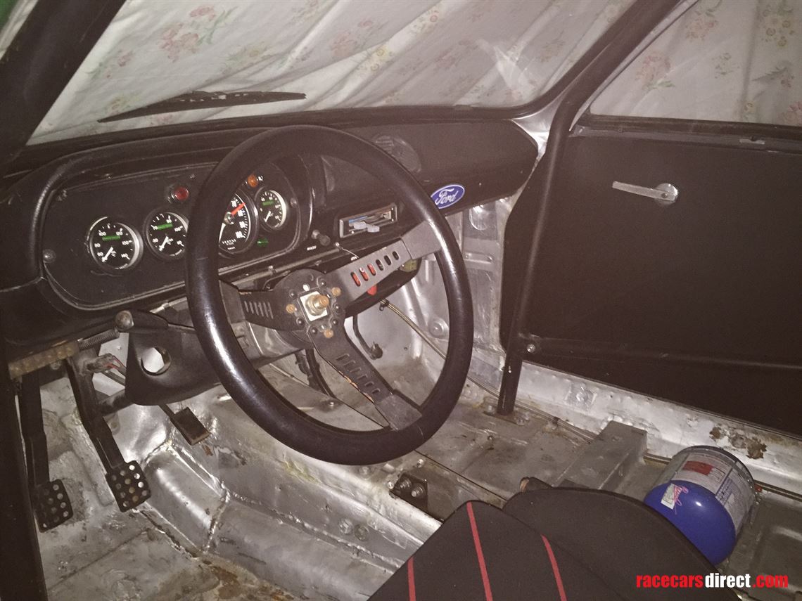 ford-escort-mk1-1300gt-gr2