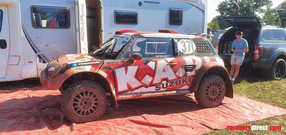 comp-safari-mini-v6-nissan