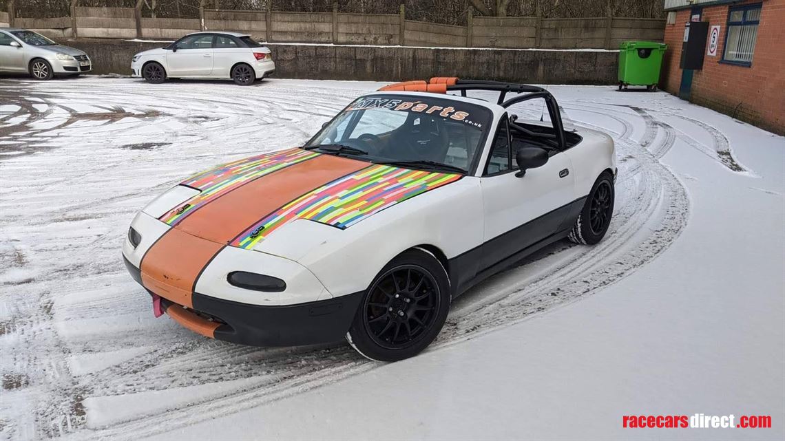 mazda-mx5-race-car