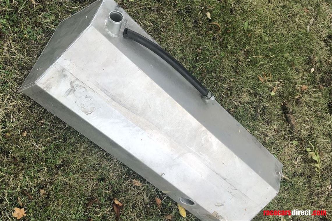 radical-prosport-alloy-fuel-tank