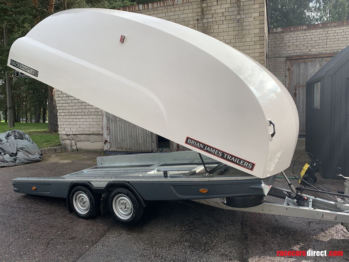 brian-james-race-shuttle-2