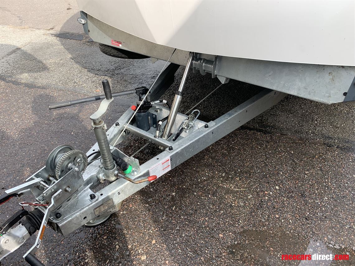 brian-james-race-shuttle-2