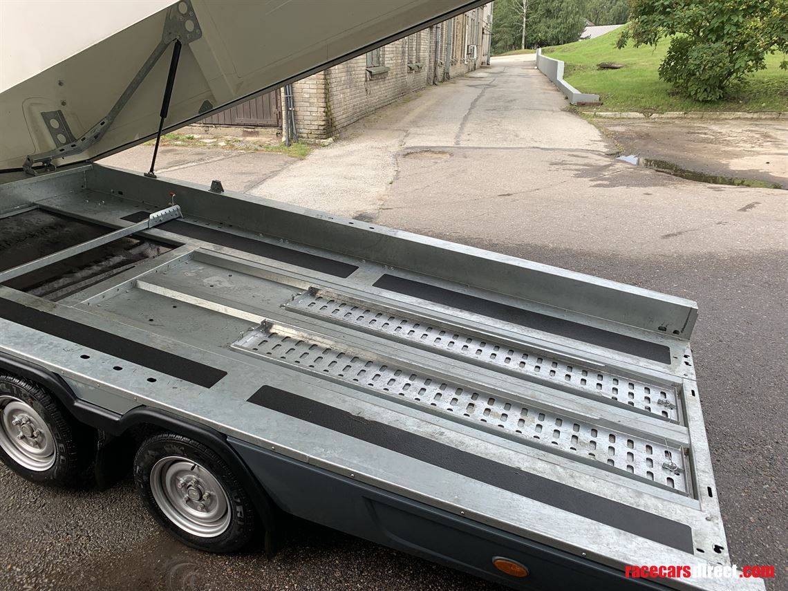 brian-james-race-shuttle-2