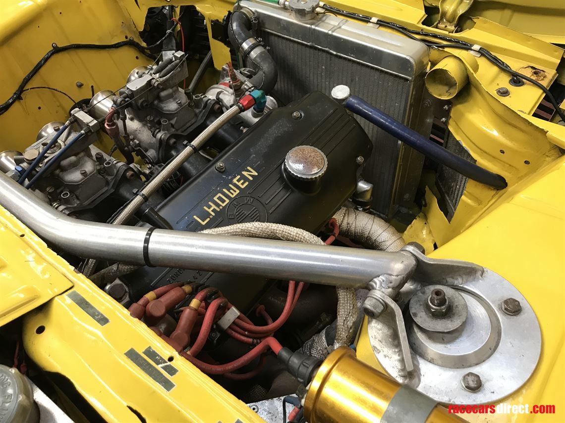 bmw-2002-ti-historic-race-car