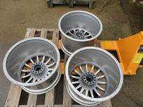 lola-lmp-2-oz-wheels