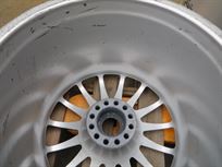 lola-lmp-2-oz-wheels