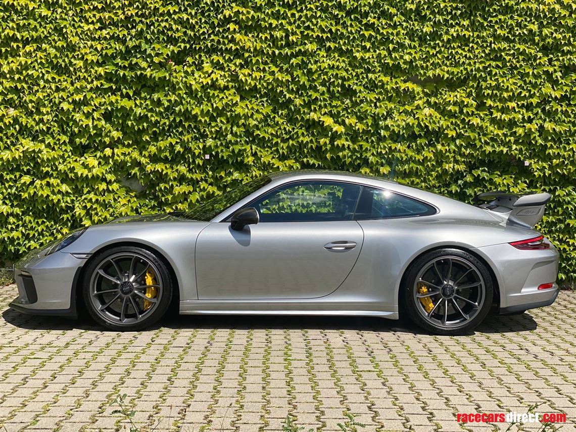 sold--porsche-9912-gt3-individual---sold