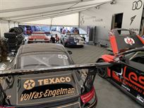 race-trailer-up-to-3-gt-cars-plus-complete-aw