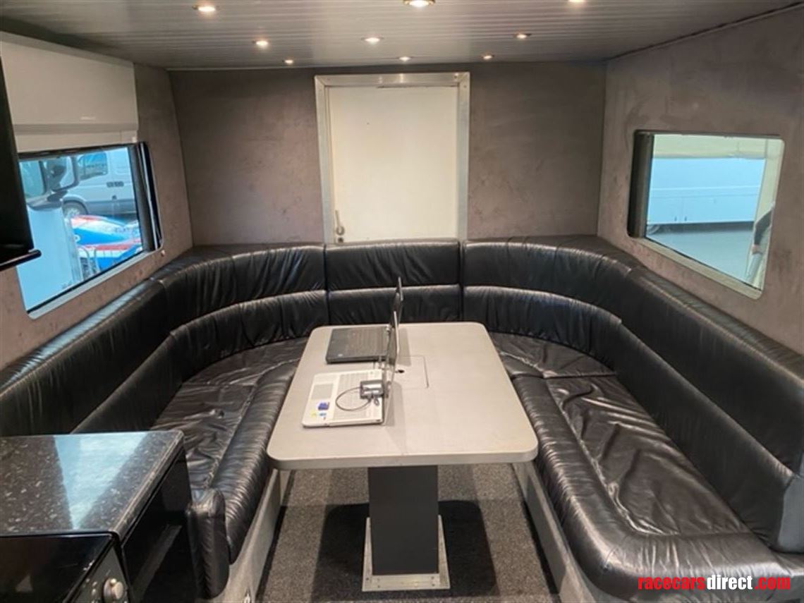 3-car-race-trailer-with-kitchen-and-living